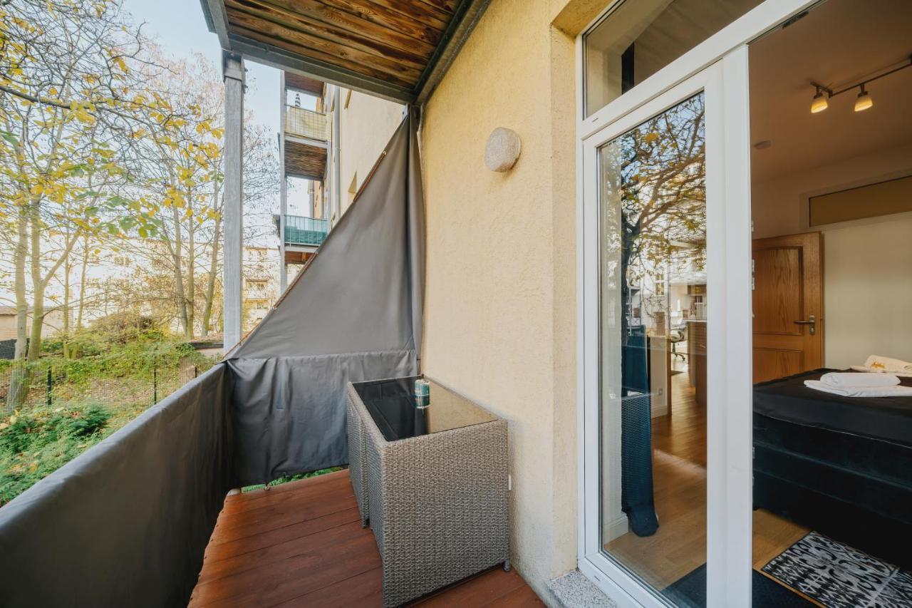 Blissplace 3 Zi Premium Apartment Nahe Getec Arena Mit Kingsize Betten Und Balkon Magdeburgo Exterior foto