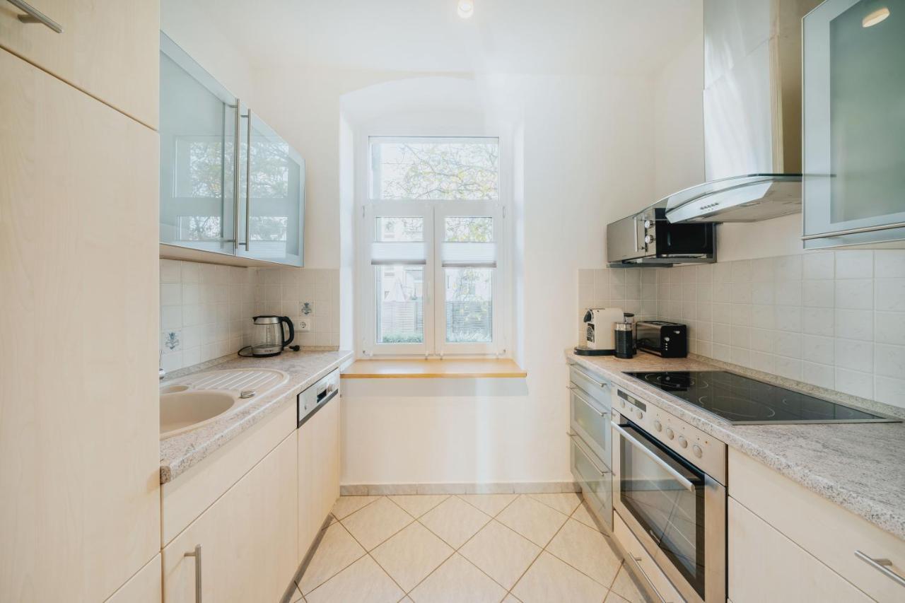 Blissplace 3 Zi Premium Apartment Nahe Getec Arena Mit Kingsize Betten Und Balkon Magdeburgo Exterior foto